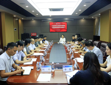 fun88乐天使教育考试院一行到校调研